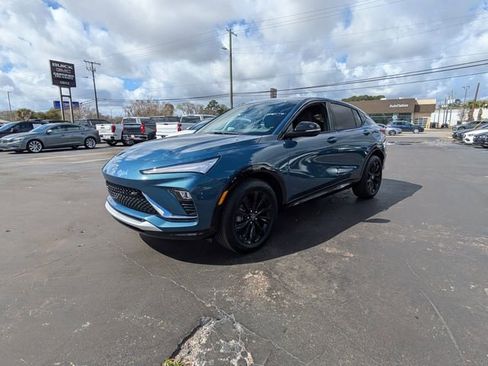 Used 2024 Buick Envista Sport Touring image 8