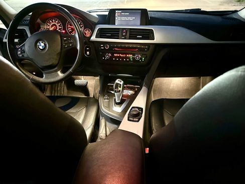 Used 2012 BMW 328i Sedan image 17