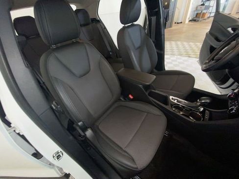 Used 2023 Buick Encore GX Preferred w/ Cold Weather Comfort Package FWD image 15