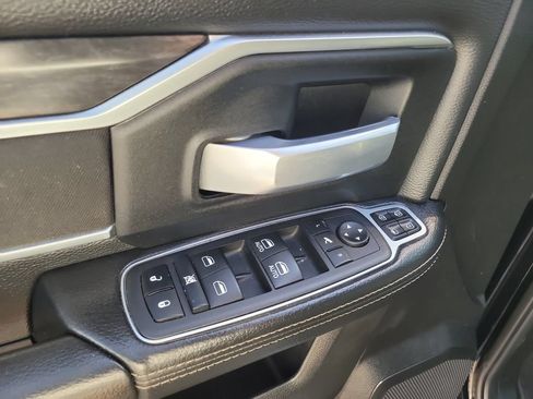 Used 2024 RAM 2500 Big Horn AWD/4WD image 17