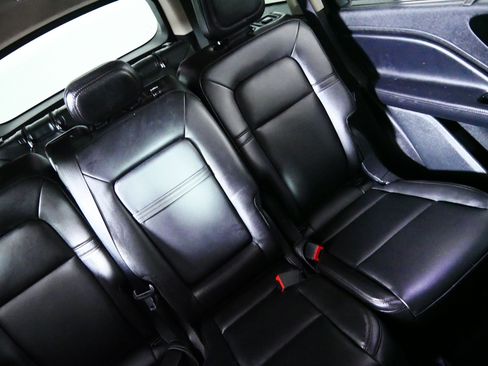Used 2023 Lincoln Aviator AWD image 14