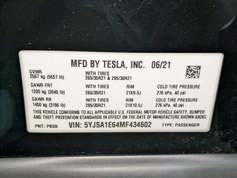 Used 2021 Tesla Model S Plaid image 24