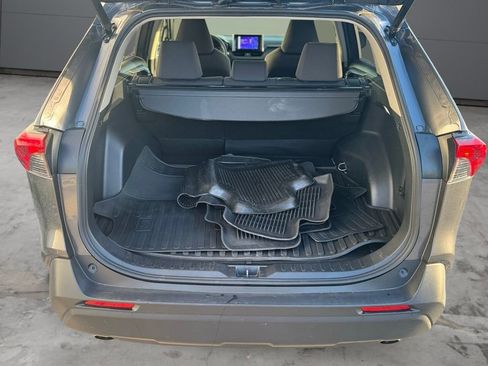 Certified 2023 Toyota RAV4 XLE w/ Convenience Package AWD/4WD image 38