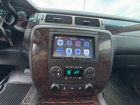 Used 2013 GMC Yukon XL SLT image 15