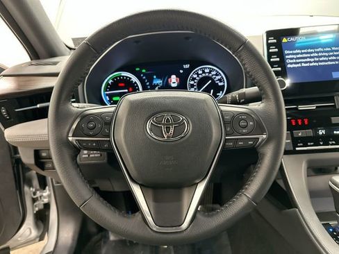 Used 2021 Toyota Avalon XLE w/ Moonroof Package FWD image 8