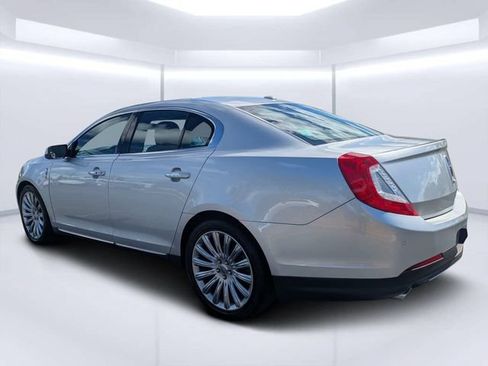 Used 2013 Lincoln MKS FWD image 5