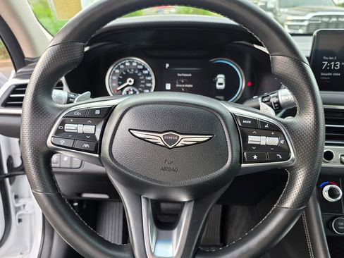 Used 2025 Genesis G70 2.5T AWD/4WD image 19