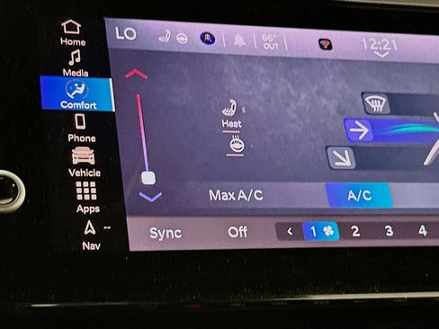 New 2026 Jeep Grand Cherokee Altitude AWD/4WD image 26