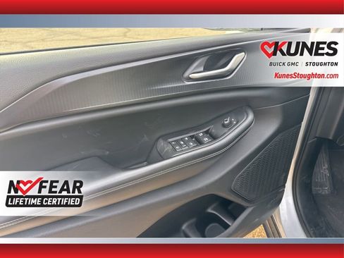 Used 2023 Jeep Grand Cherokee L Laredo image 19