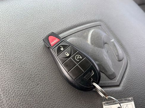Used 2015 RAM 1500 Big Horn AWD/4WD image 26