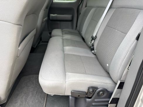 Used 2004 Ford F150 XLT image 28