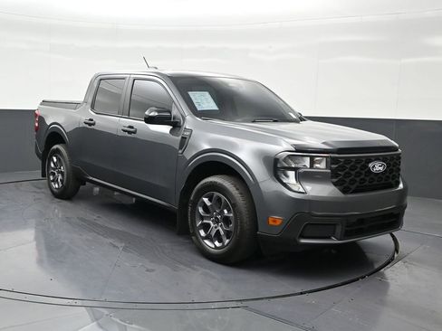 Used 2025 Ford Maverick XLT w/ XLT Luxury Package image 8