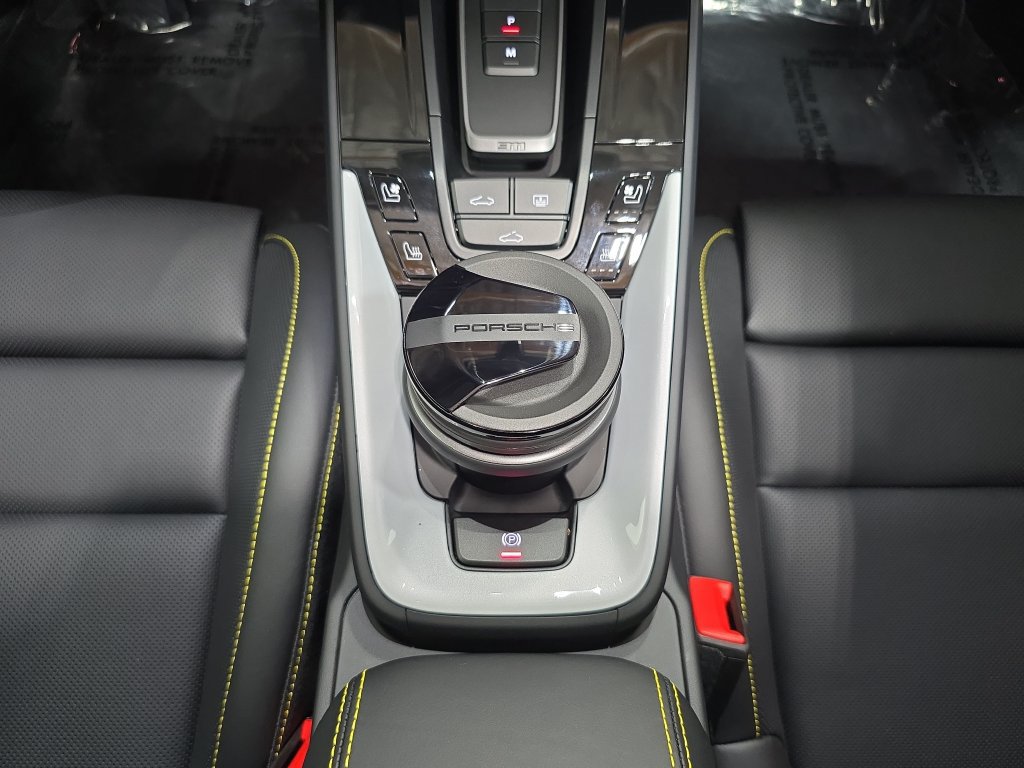 New 2026 Porsche 911 Carrera 4S AWD/4WD image 20