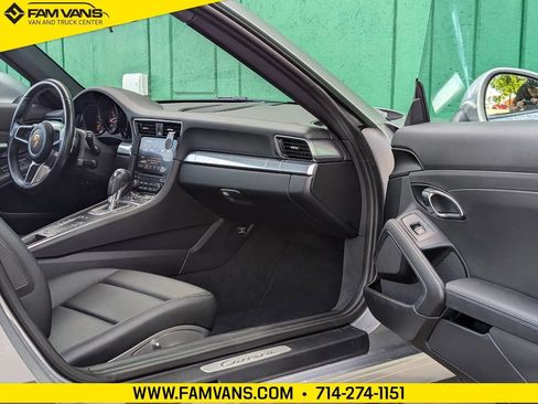 Used 2017 Porsche 911 Carrera image 7