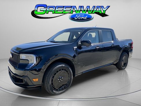 New 2026 Ford Maverick Lobo AWD/4WD image 1