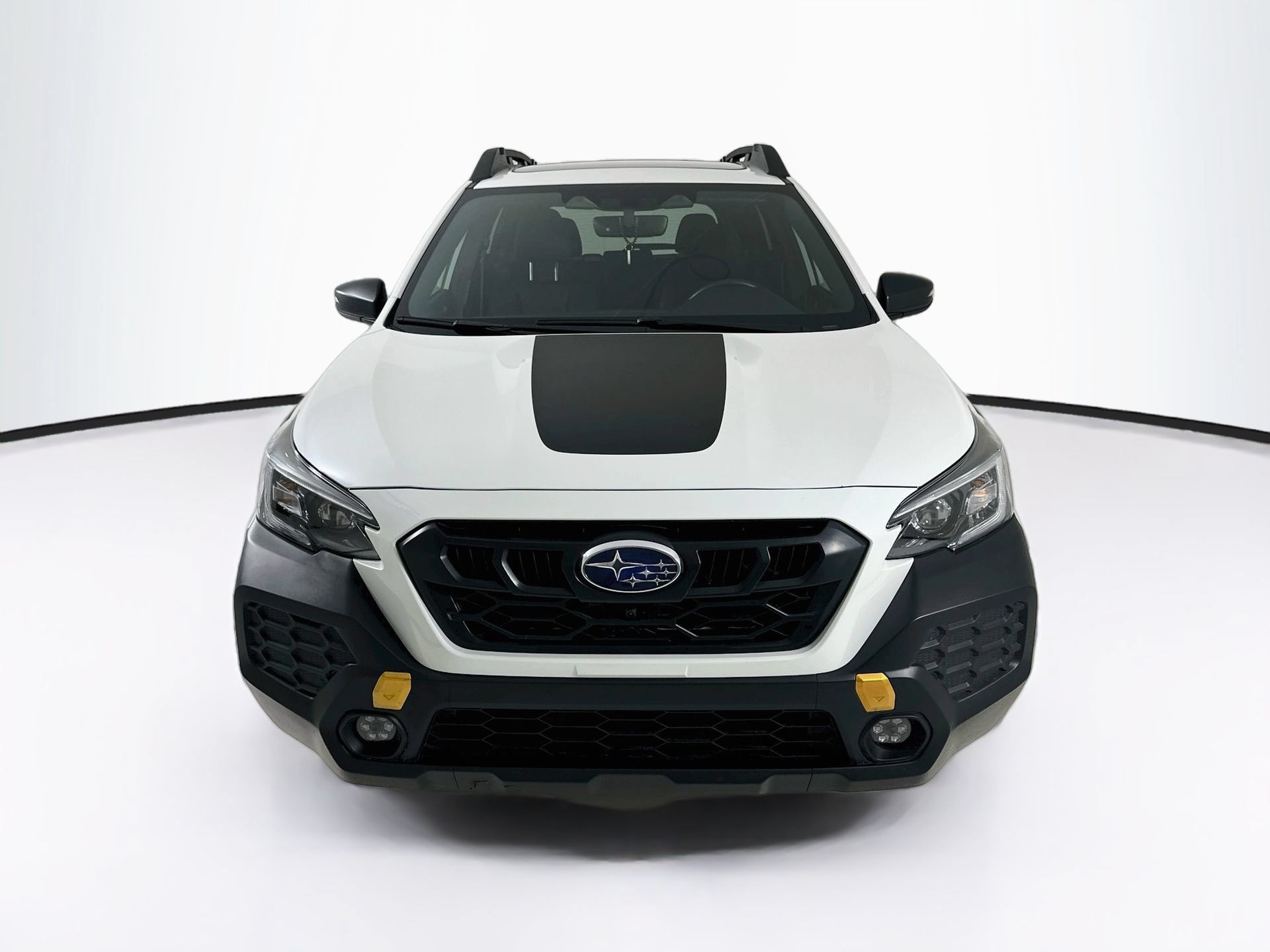 Used 2025 Subaru Outback Wilderness AWD/4WD image 2