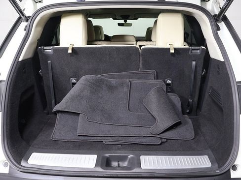 Used 2023 INFINITI QX60 Pure image 17