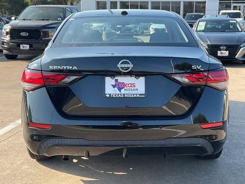Used 2024 Nissan Sentra SV image 6
