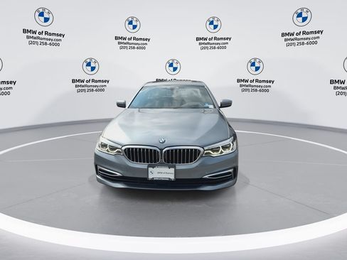 Used 2020 BMW 540i xDrive w/ Executive Package AWD/4WD image 3