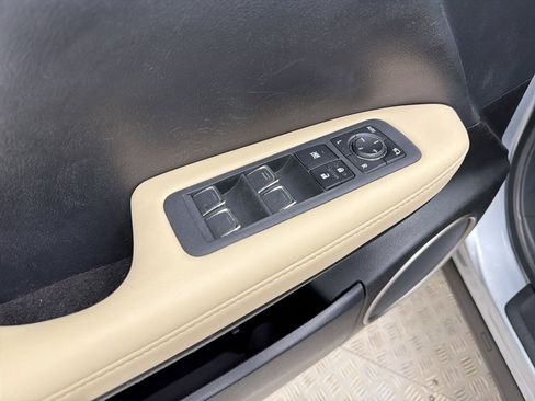 Certified 2022 Lexus RX 350L Premium w/ Premium Package image 13