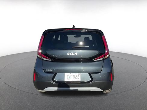 Used 2025 Kia Soul LX w/ LX Technology Package image 12