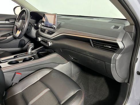 Used 2023 Nissan Altima 2.5 SR image 30