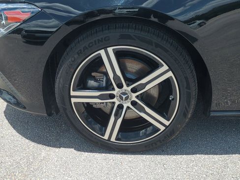 Used 2023 Mercedes-Benz CLA 250 w/ Premium Package image 12