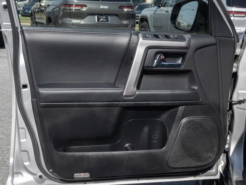 Used 2024 Toyota 4Runner SR5 image 13