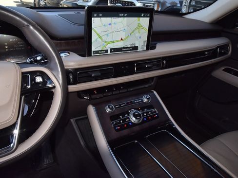 Used 2022 Lincoln Aviator Reserve w/ Equipment Group 201A image 29