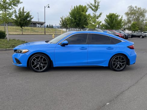 Used 2023 Honda Civic Sport Touring image 2