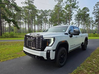New 2026 GMC Sierra 2500 Denali Ultimate w/ LPO, Black Badging Package