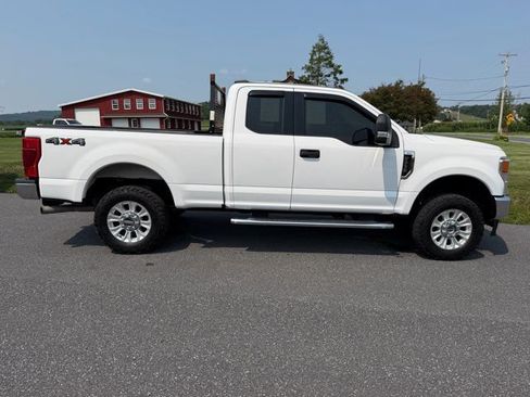 Used 2020 Ford F250 XLT w/ Snow Plow Prep Package AWD/4WD image 7