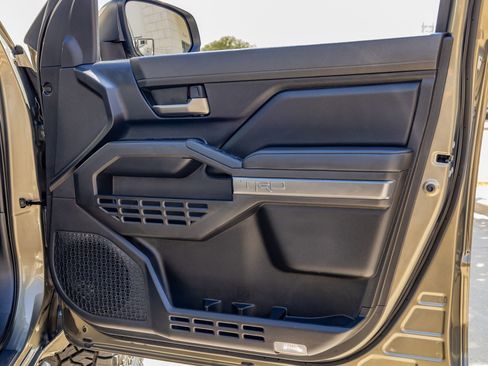 Used 2025 Toyota Tacoma TRD Off-Road w/ TRD Off Road Upgrade Package image 37