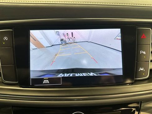 Certified 2023 Buick Enclave Essence image 19