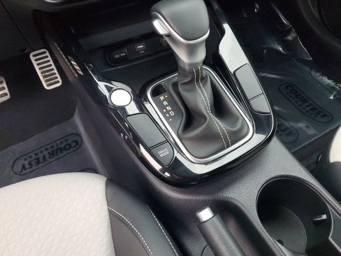 Certified 2024 Kia Soul GT-Line image 27