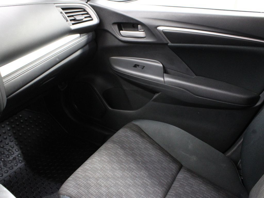 Used 2015 Honda Fit LX image 17