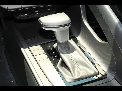 New 2025 Hyundai Elantra Sport w/ Cargo Package image 17