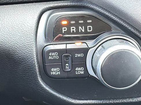 Used 2019 RAM 1500 Big Horn AWD/4WD image 20
