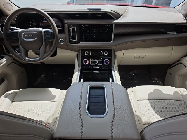 Certified 2022 GMC Yukon Denali RWD image 12