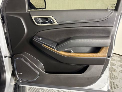 Used 2019 GMC Yukon Denali w/ Denali Ultimate Package image 42