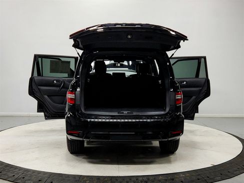 Used 2023 Nissan Armada SL w/ Midnight Edition Package image 14