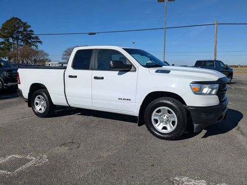 Used 2022 RAM 1500 Tradesman w/ Tradesman Group image 3
