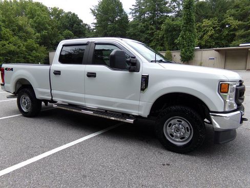 Used 2021 Ford F250 XL w/ Power Equipment Group AWD/4WD image 5