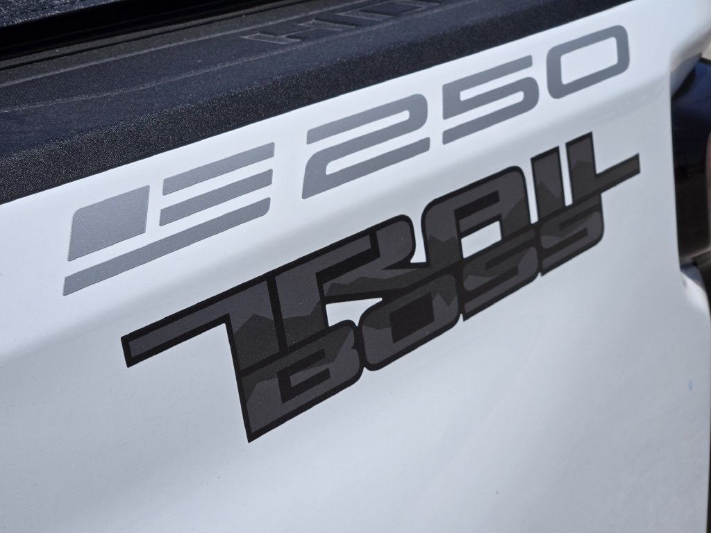 New 2026 Chevrolet Silverado 2500 LTZ AWD/4WD image 9