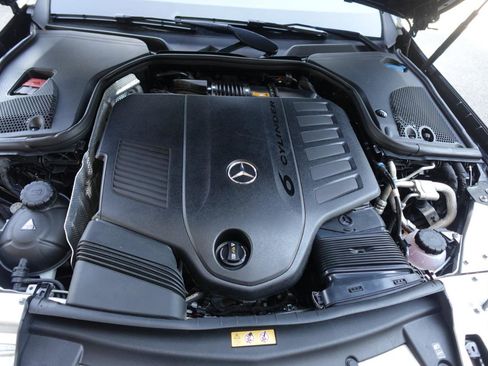 Used 2021 Mercedes-Benz E 450 4MATIC All-Terrain Wagon image 23