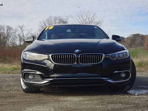 Used 2018 BMW 430i Convertible image 10