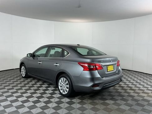 Used 2017 Nissan Sentra SV FWD image 7
