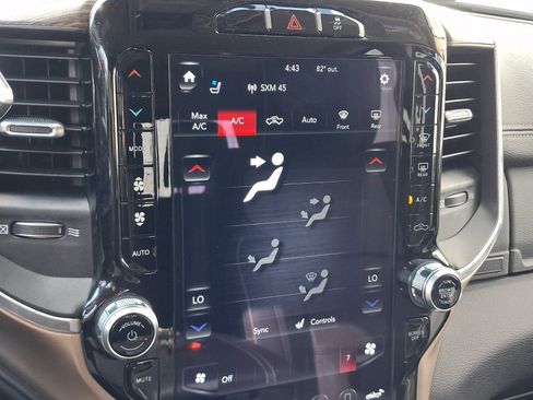 Used 2019 RAM 2500 Laramie AWD/4WD image 17