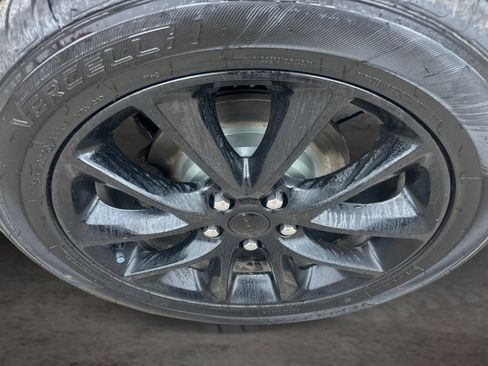Used 2018 Dodge Durango GT w/ Blacktop Package AWD/4WD image 19