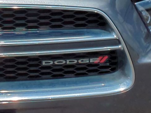 Used 2014 Dodge Charger SE RWD image 10